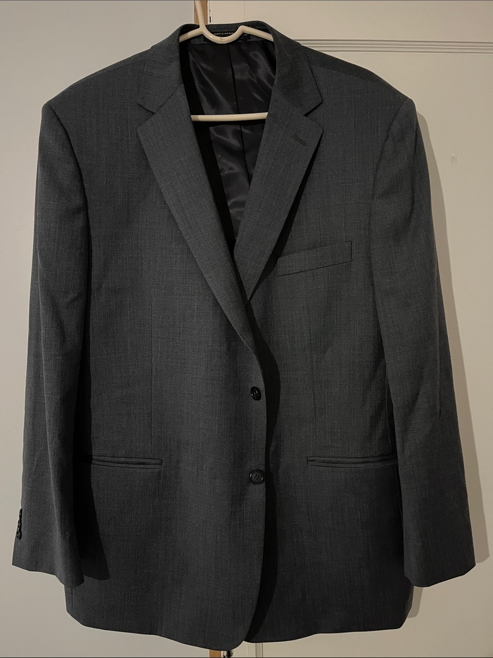Eisenberg Men's Dark Gray Notch-Lapel Two-Button Suit Jacket 48R